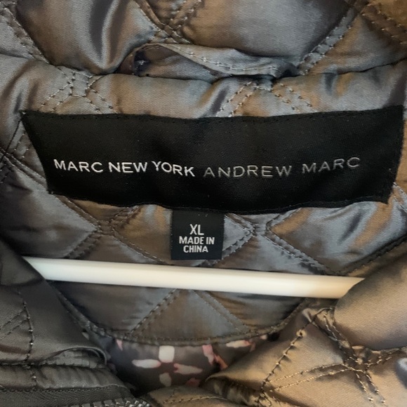 Jacket - Picture 3 of 3